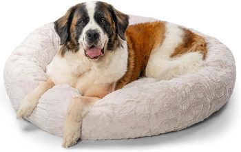 Best Friends by Sheri Original Calming Donut Dog and Cat Bed