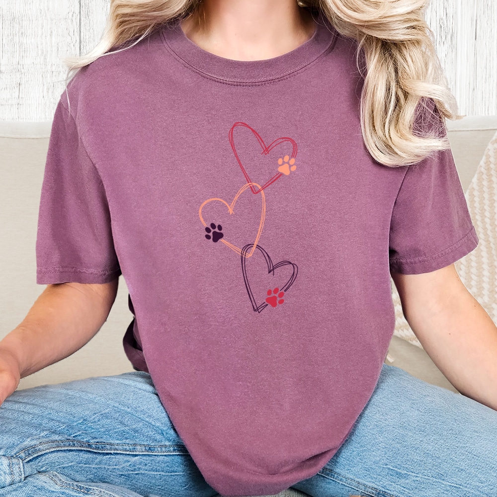Comfort Colors My Heart Belongs To Paws Vintage Washed Tee - Berry